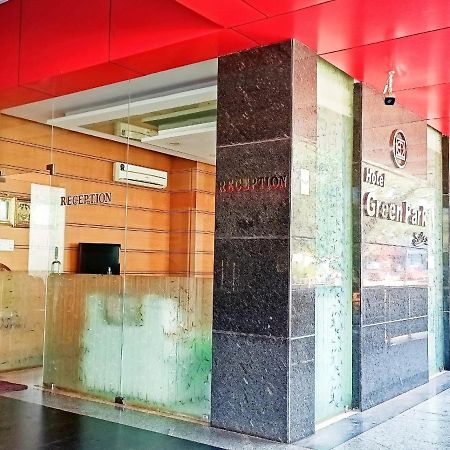Hotel Green Park Suites Манипала Экстерьер фото
